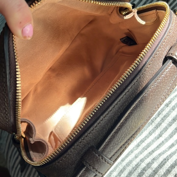 GUCCI all around camera crossbody - Picture 11 of 12